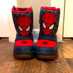 Spider-Man snow boots